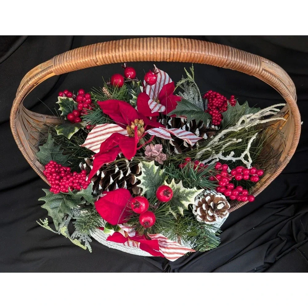 Christmas Themed Home Decoration Centerpiece Flowers Large Woven Basket 16